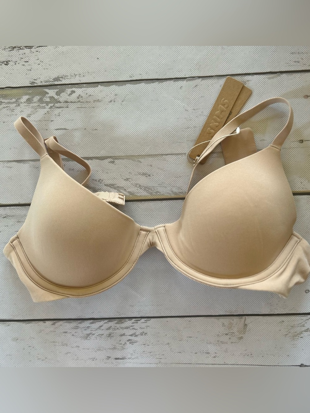 SKIMS Scoop Plunge Bra Sz 34B - Clay - NWT Fits Everybody